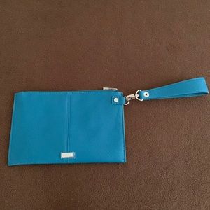 Jewell by Thirty-One Faux Pebbled Leather Wristlet NWOT